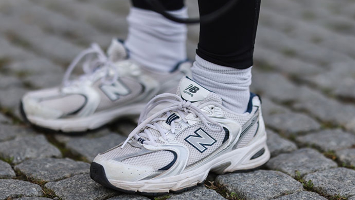 so sánh new balance 530 với nike v2k run so sánh new balance 530 với nike v2k run