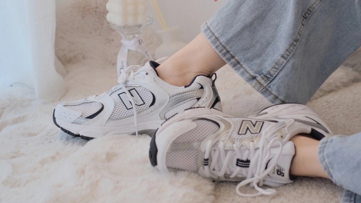 so sánh new balance 530 với nike v2k run so sánh new balance 530 với nike v2k run