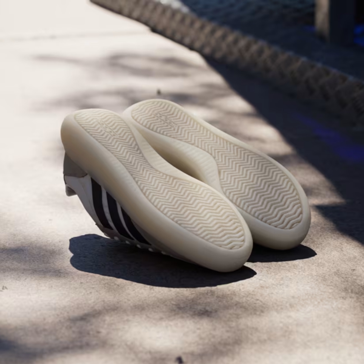 giày adidas barreda decode wmns cloud white jr3101 (4) giày adidas barreda decode wmns cloud white jr3101