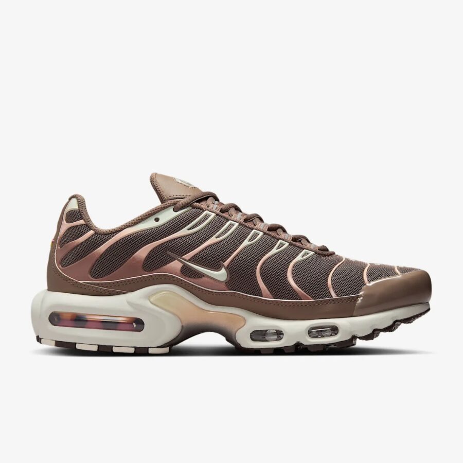 giày nike tn air max plus brown rose dz3671-200
