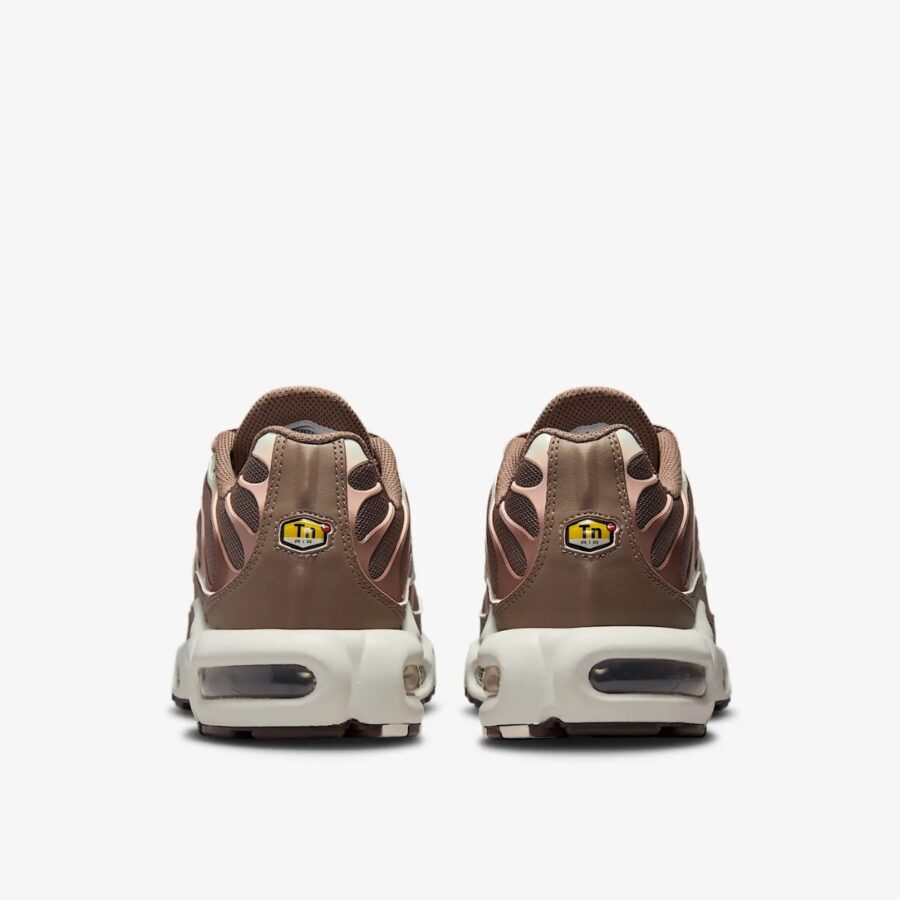 giày nike tn air max plus brown rose dz3671-200