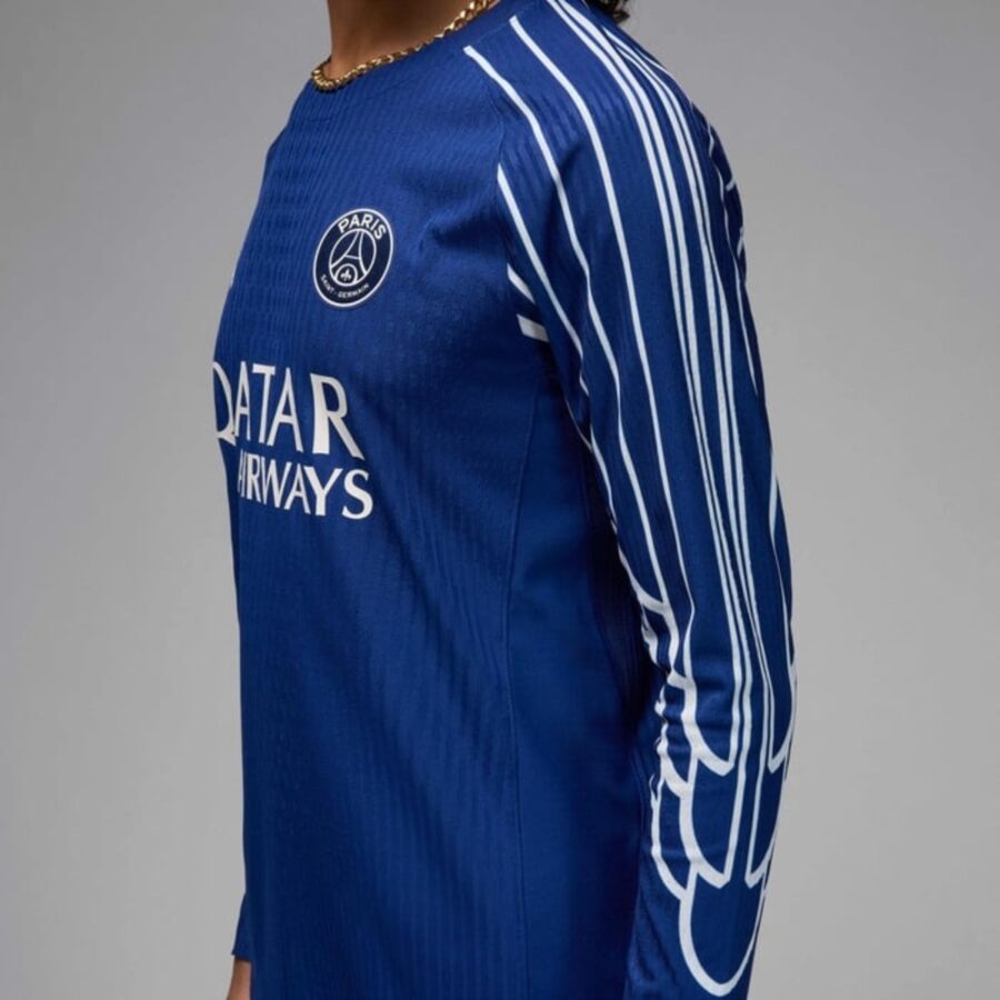 áo jordan paris saint-germain men's long sleeve football jersey 'blue' hj7322-493