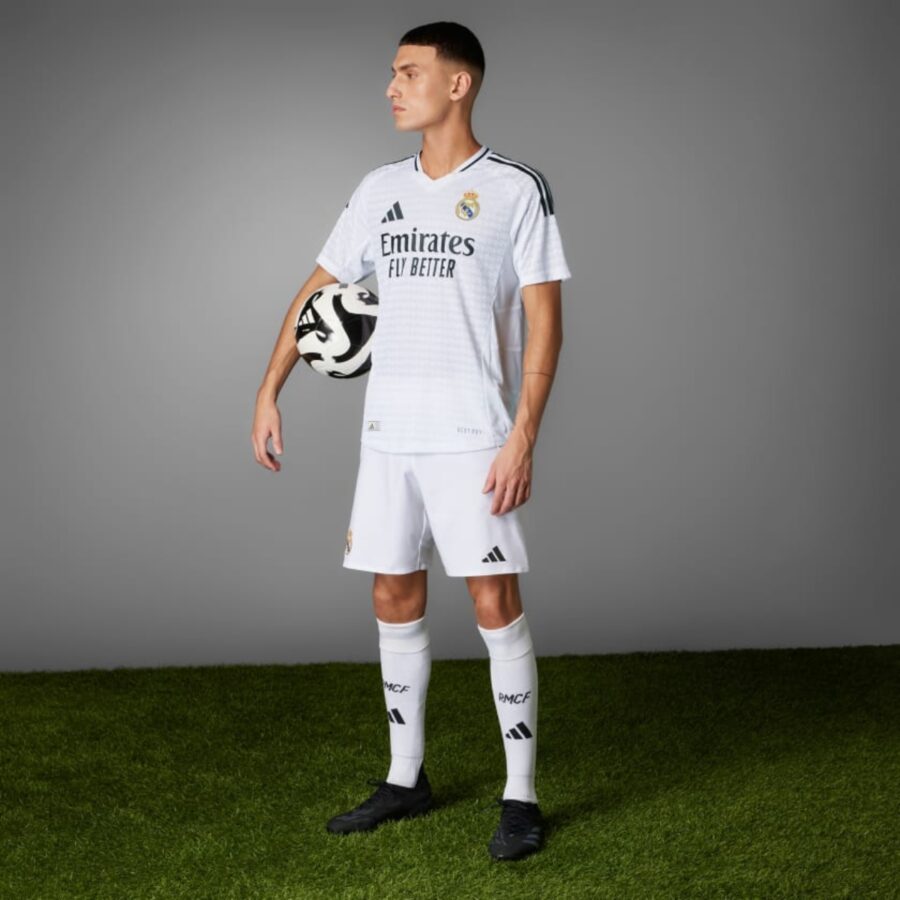 áo adidas jersey bóng đá authentic real madrid 2425 nam 'white' ix8095