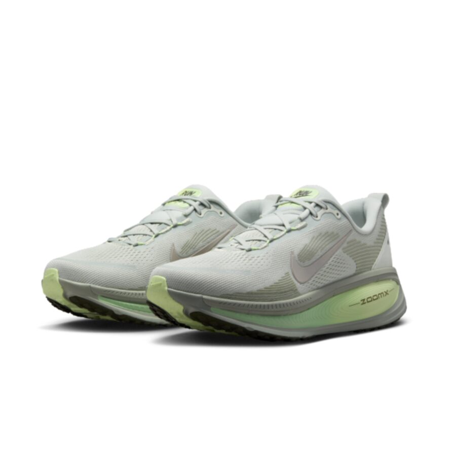 giày nike vomero 18 'light silver barely volt' hm6803-002