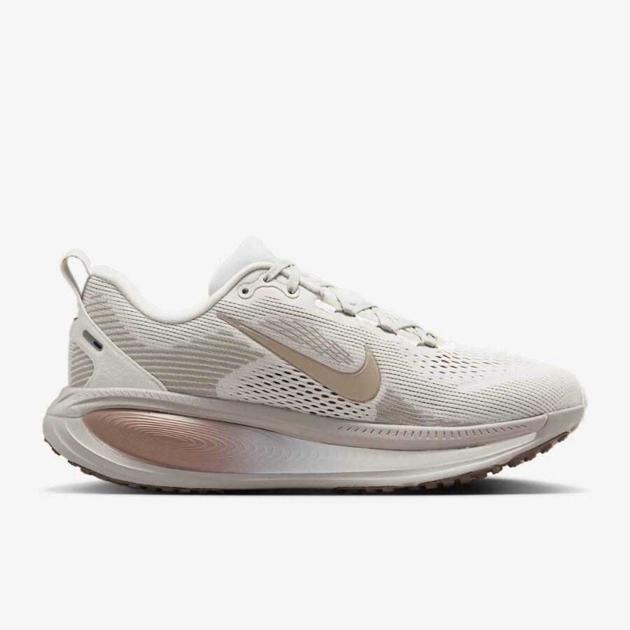 giày nike women's vomero 18 'light bone phantom' hm6804-003