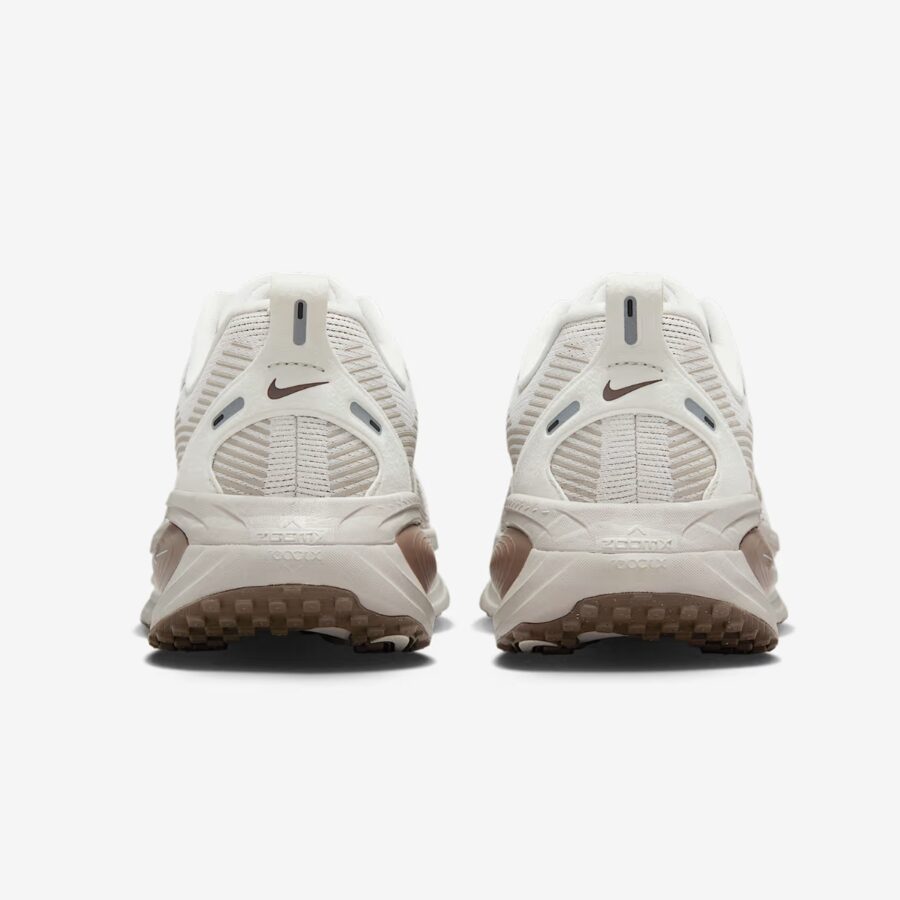 giày nike women's vomero 18 'light bone phantom' hm6804-003