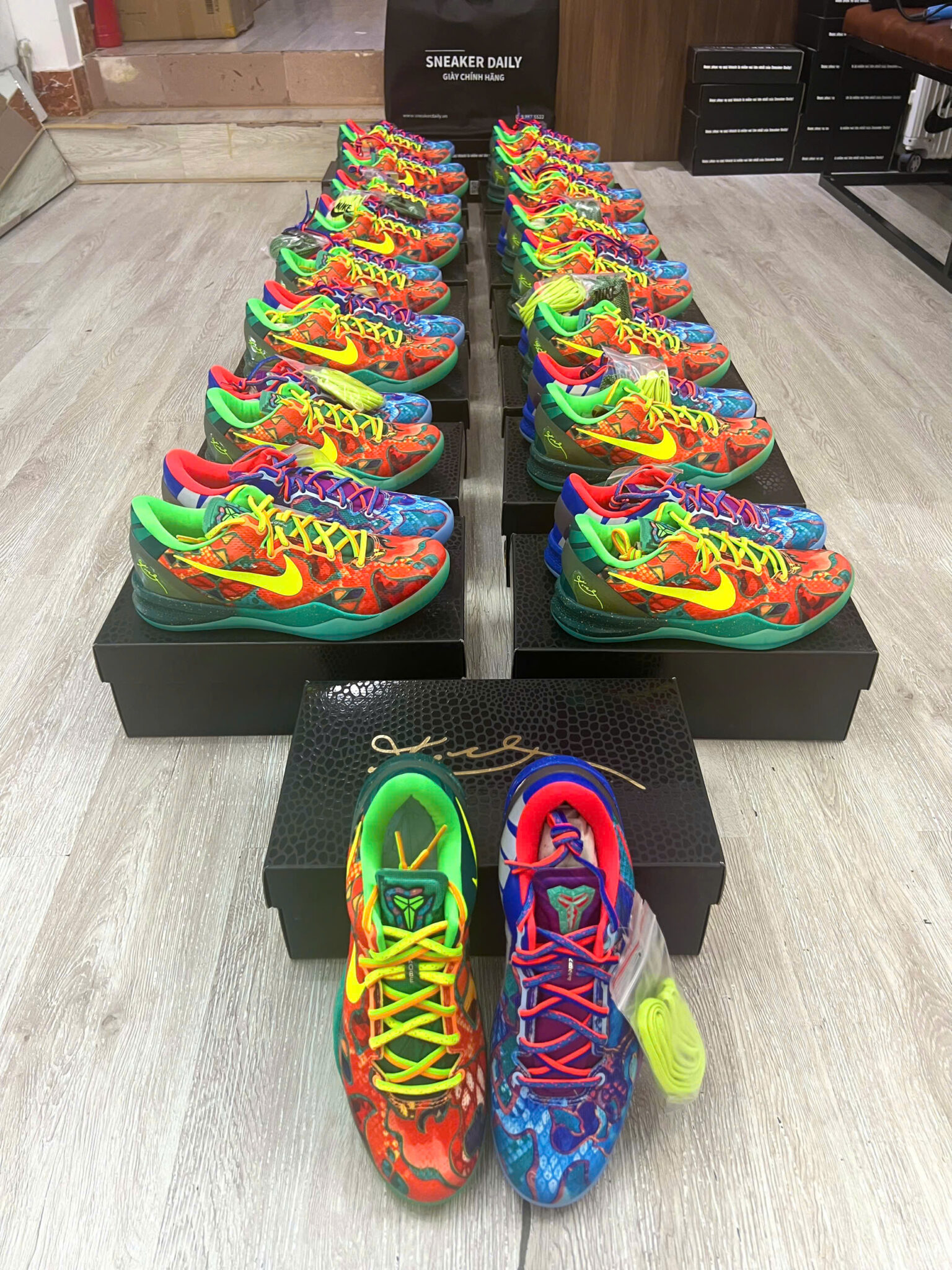 z6765520950469_e6e4f4b0ff5aea88cc857f361be39cf7 giày nike kobe 8 protro 'what the' 2025 hm9621-900