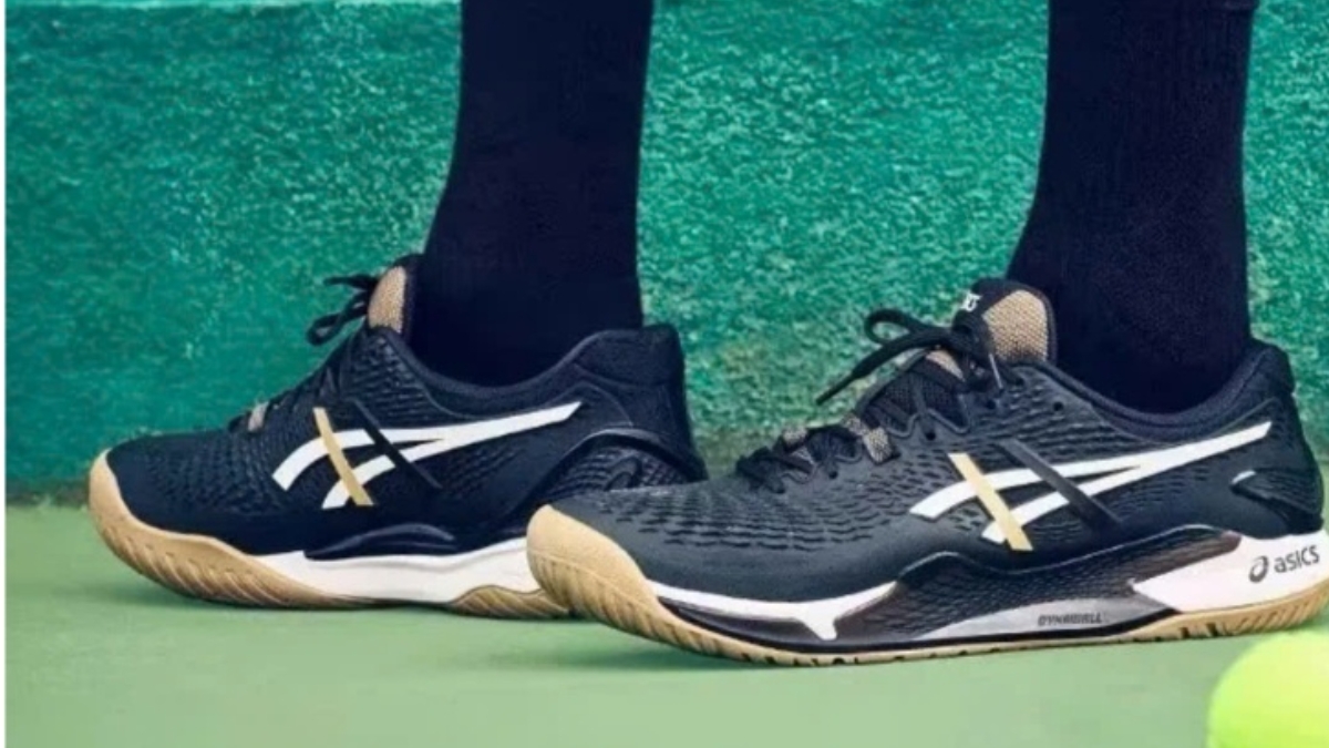 nên mua giày pickleball asics hay nike? đâu là lựa chọn tối ưu cho bạn