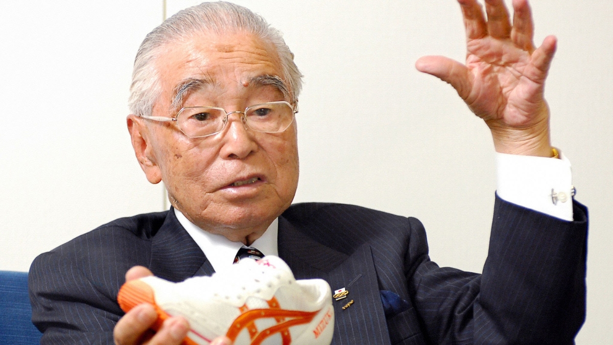 giày asics của nước nào? hành trình từ nhật bản ra thế giới giày asics của nước nào? hành trình từ nhật bản ra thế giới