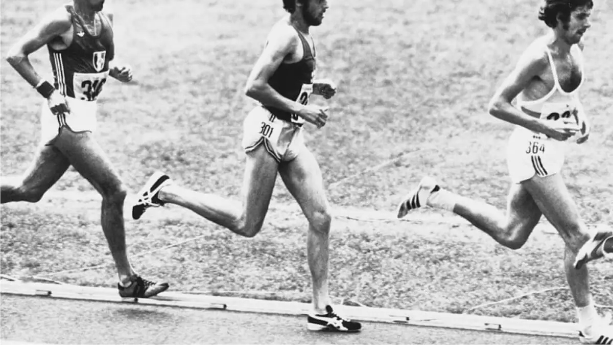 giày asics của nước nào? hành trình từ nhật bản ra thế giới giày asics của nước nào? hành trình từ nhật bản ra thế giới