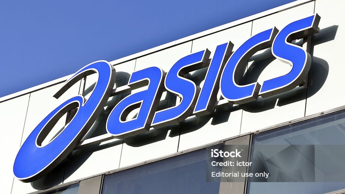 logo asics thay đổi mấy lần? câu chuyện thú vị về những lần thay đổi diện mạo