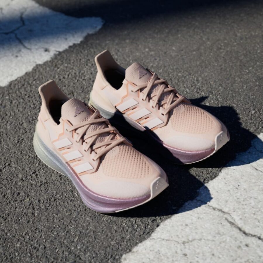 giày adidas ultraboost 5 'powder coral' jh9051
