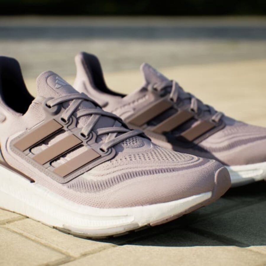 giày adidas ultraboost light 'purple' ie3336