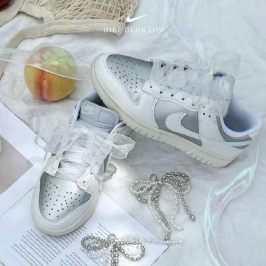 giày nike dunk low next nature 'metallic platinum & summit white' ib7311-001