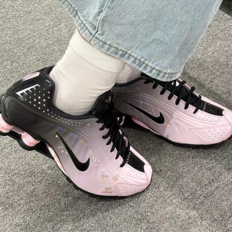 giày nike shox r4 'sakura' ib8872-600