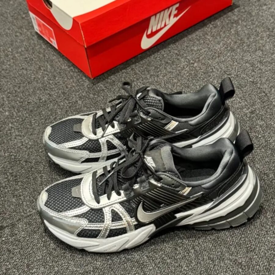 giày nike v2k run 'black metallic silver' fd0736-005