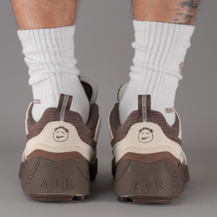 giày travis scott nike zoom field jaxx 'leche blue' hq3072-400