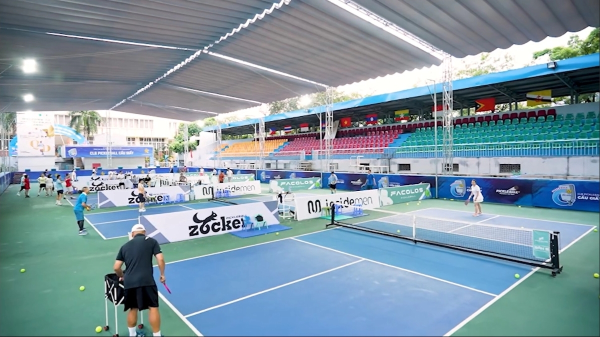top 4 sân pickleball quận cầu giấy đẹp chuẩn quốc tế