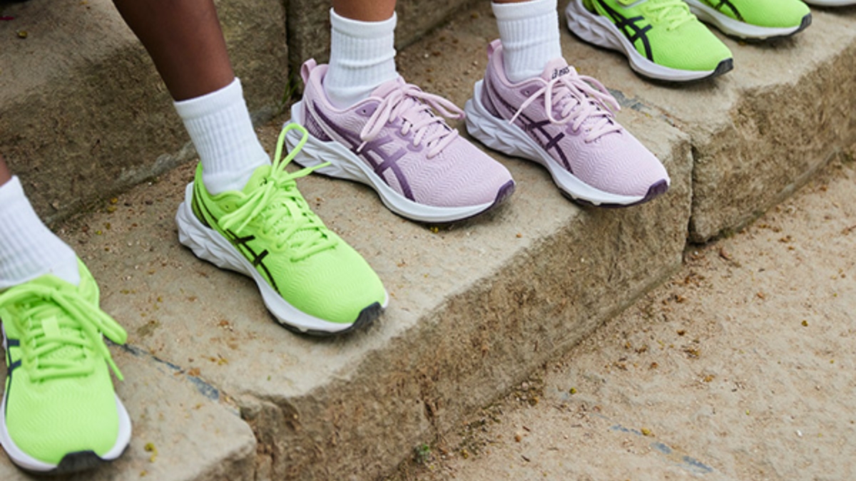 top 7 giày asics tốt nhất cho việc đi bộ hàng ngày top 7 giày asics tốt nhất cho việc đi bộ hàng ngày
