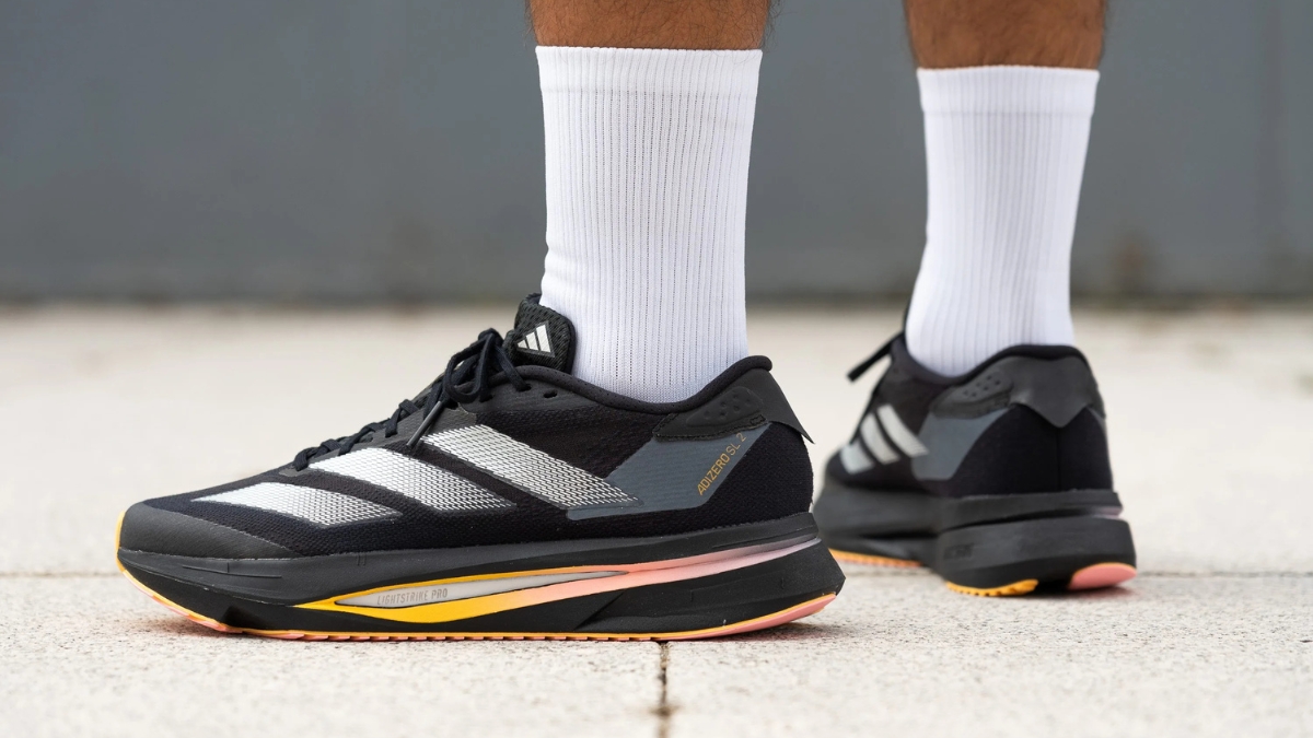 so sánh & review adidas adizero sl 2 với phiên bản cũ midsole nâng cấp với đệm êm, tiết kiệm năng lượng hơn