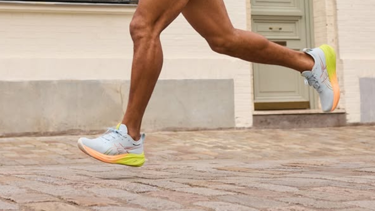 đánh giá asics gel-nimbus 26: liệu có xứng đáng là huyền thoại?