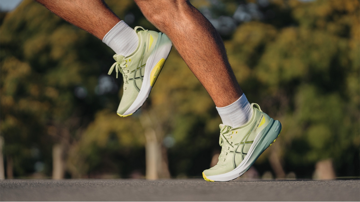 so sánh asics gel nimbus 26 và 25: phiên bản nào tốt hơn?