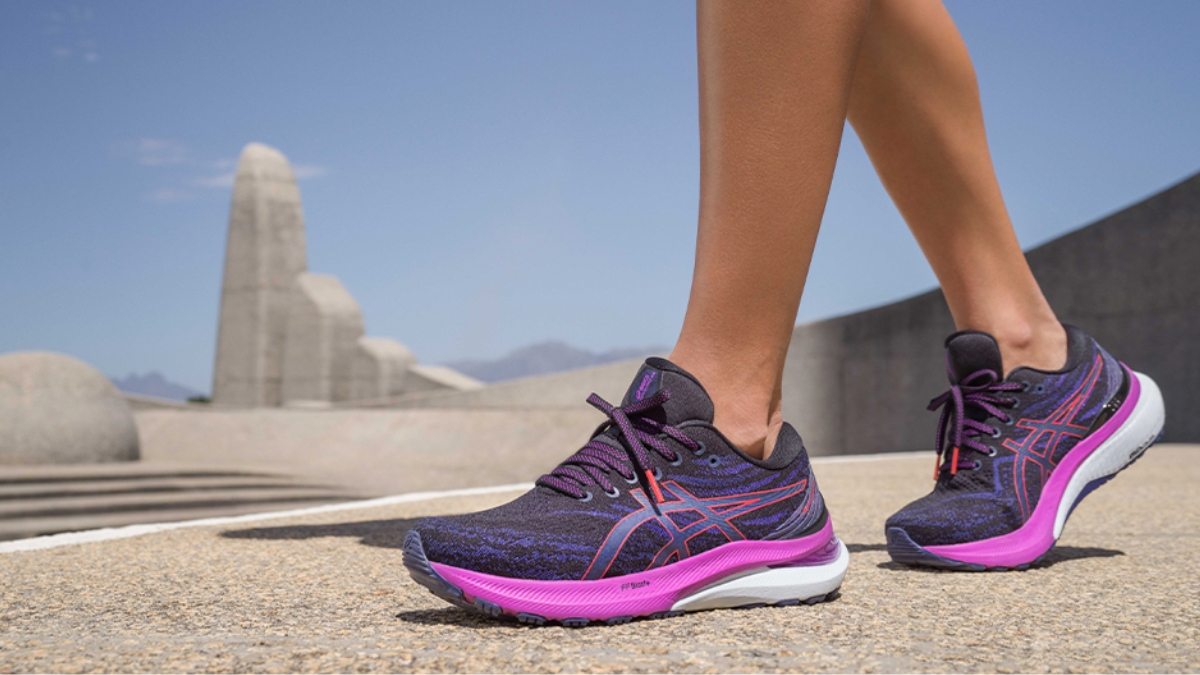 gợi ý 8 mẫu giày asics chạy marathon tốt nhất cho mọi đường đua