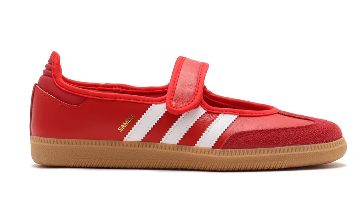 adidas samba jane một diện mạo hiểm mới rực lửa hè 2025 đánh giá chi tiết: adidas samba jane đỏ có gì đáng mua?