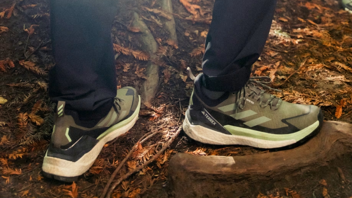 như thế nào là vệ sinh giày adidas terrex free hiker gore-tex đúng cách