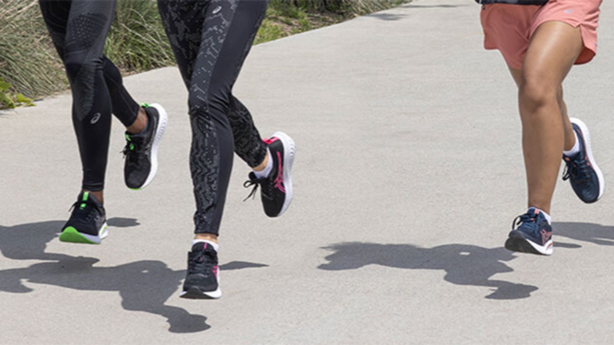 top 7 giày asics tốt nhất cho việc đi bộ hàng ngày
