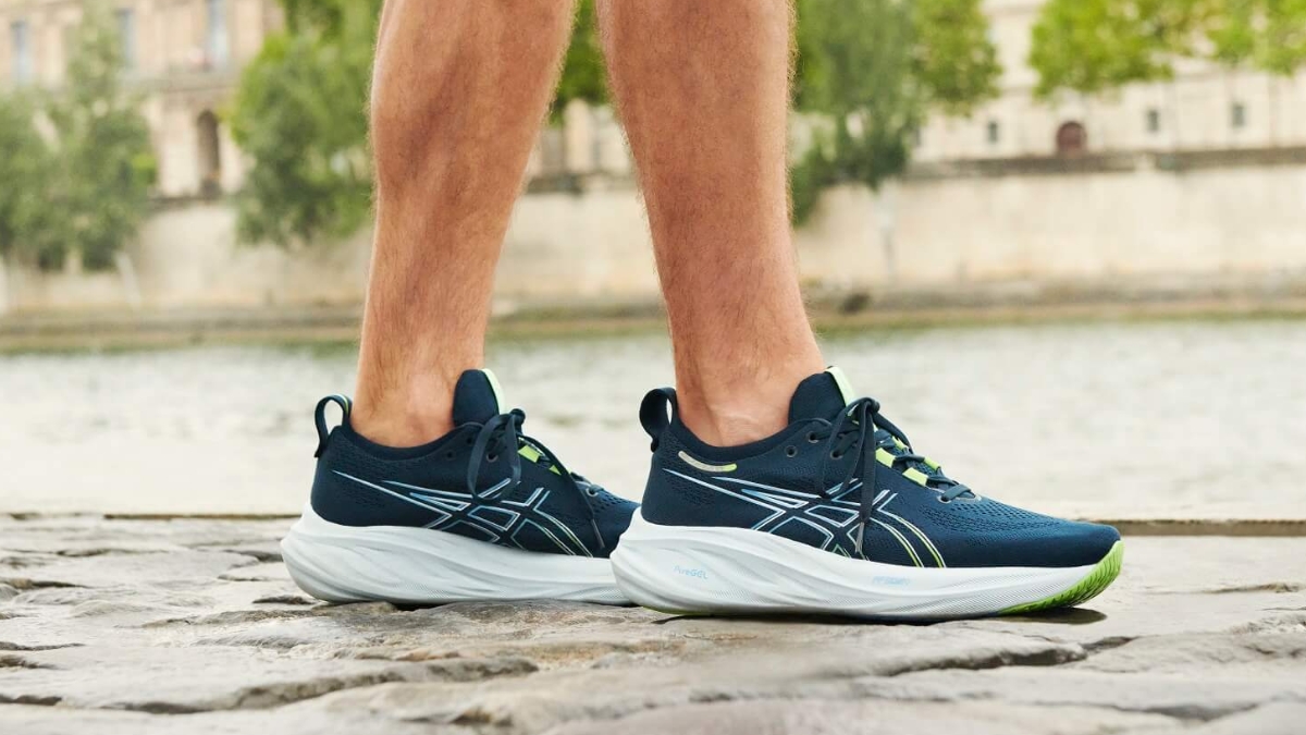 đánh giá asics gel-nimbus 26: liệu có xứng đáng là huyền thoại?