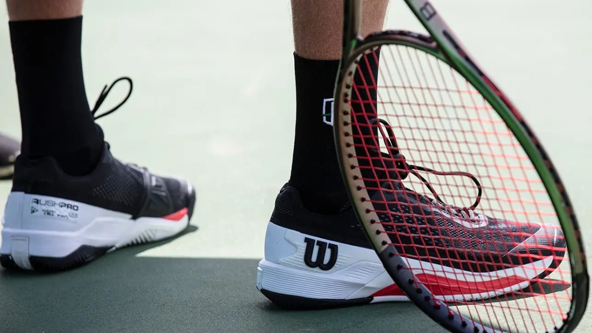 đánh giá wilson rush pro 4.0: đôi giày tennis toàn diện