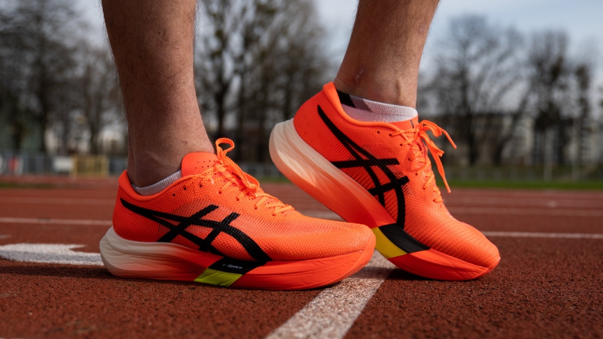gợi ý 8 mẫu giày asics chạy marathon tốt nhất cho mọi đường đua