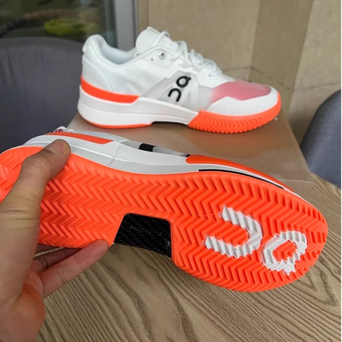 giày on roger pro 2 clay ‘white flame’ 3we10330256 (7) giày on roger pro 2 clay ‘white flame’ 3we10330256