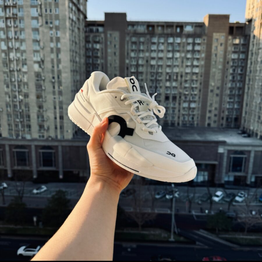 giày on the roger pro 2 ‘all white’ 3me10330108