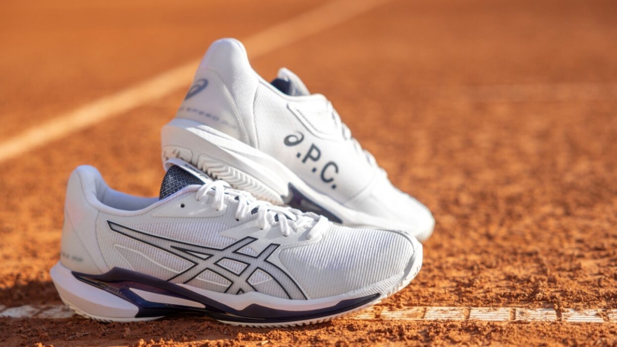 bộ sưu tập a.p.c. x asics: khi thời trang pháp gặp công nghệ nhật