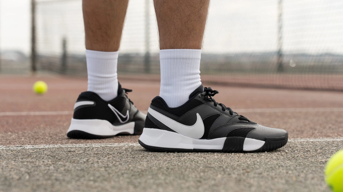 đánh giá nikecourt lite 4 liệu có phù hợp cho người mới chơi?