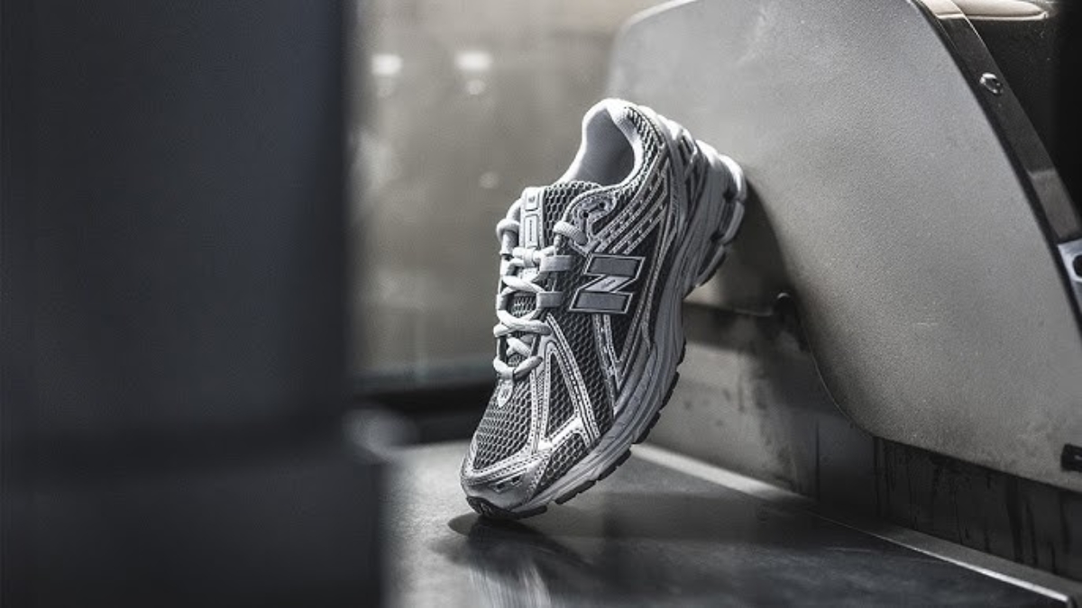 để phù hợp thì nên chọn new balance 1906r hay 2002r nên chọn new balance 1906r hay 2002r