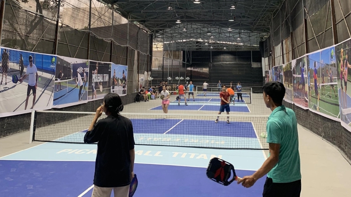 top 9 sân pickleball tân phú - thiên đường của vợt mới ở sài gòn sân pickleball titan tây thạnh