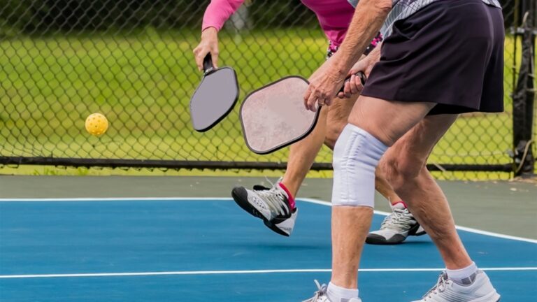 những lưu ý khi chơi pickleball an toàn, hiệu quả