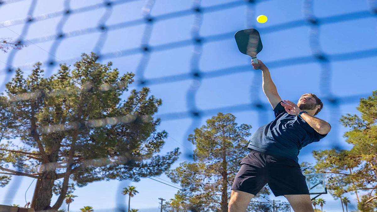 15 bí quyết "đè bẹp" đối thủ với kỹ thuật tấn công pickleball 15 bí quyết "đè bẹp" đối thủ với kỹ thuật tấn công pickleball