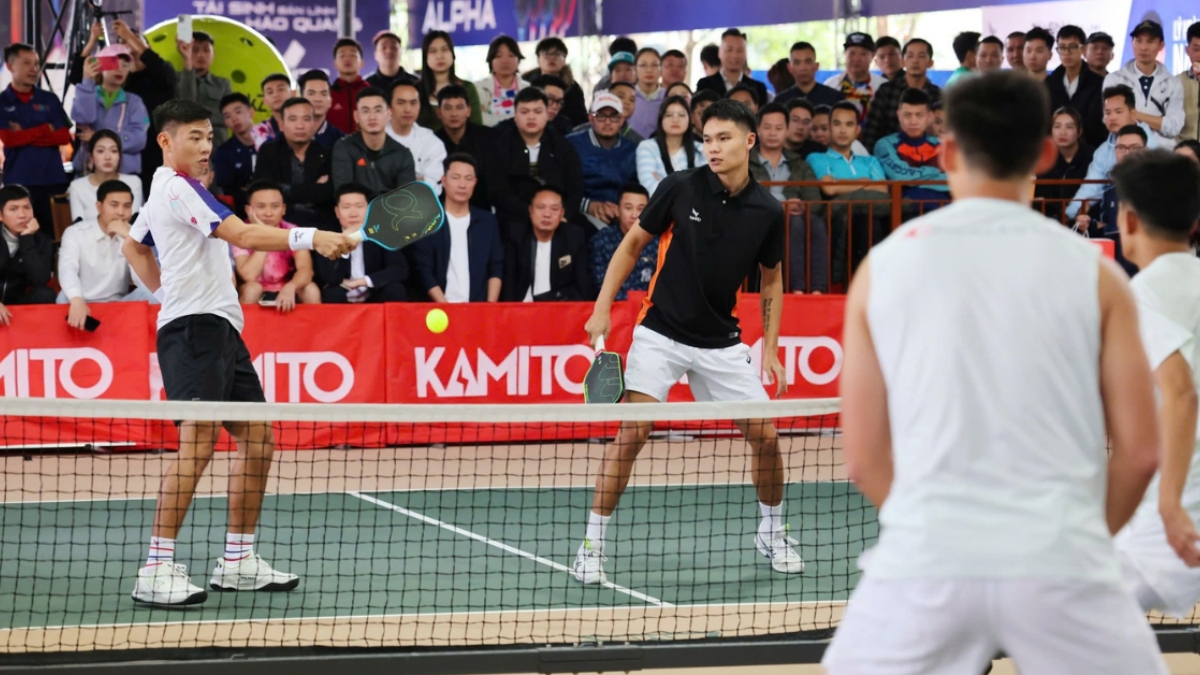 10 kỹ thuật di chuyển trong pickleball chuẩn tư thế sẵn sàng là bước đầu tiên