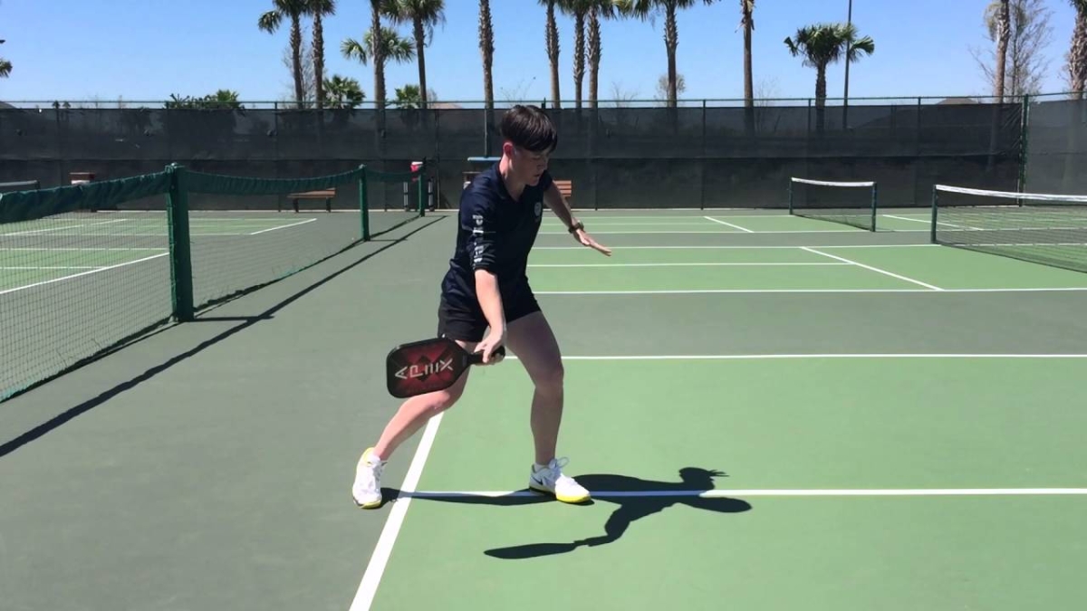 1 cú drive trong pickleball là gì? ứng dụng chiến thuật a-z khi nào nên "xả" drive?