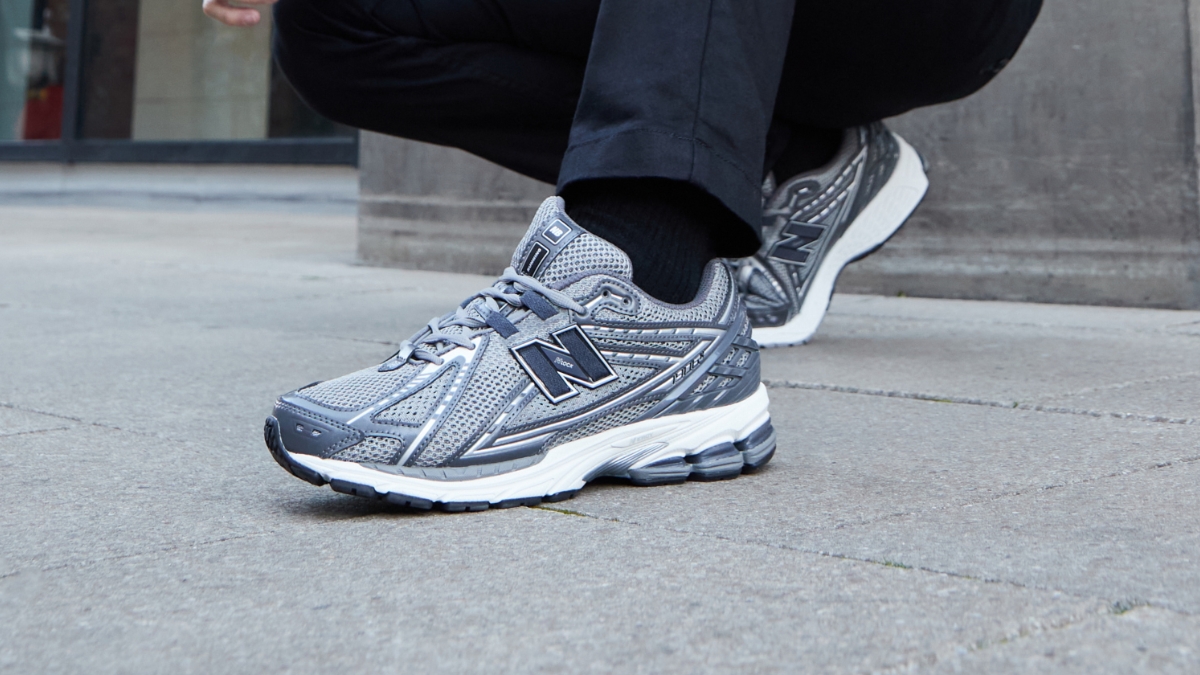 đánh giá new balance 1906r sneaker kết hợp retro và hiện đại đánh giá new balance 1906r sneaker kết hợp retro và hiện đại