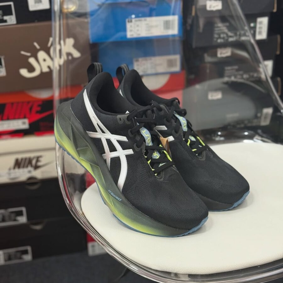 giày asics novablast 5 luxe 'black' 1011c031-001