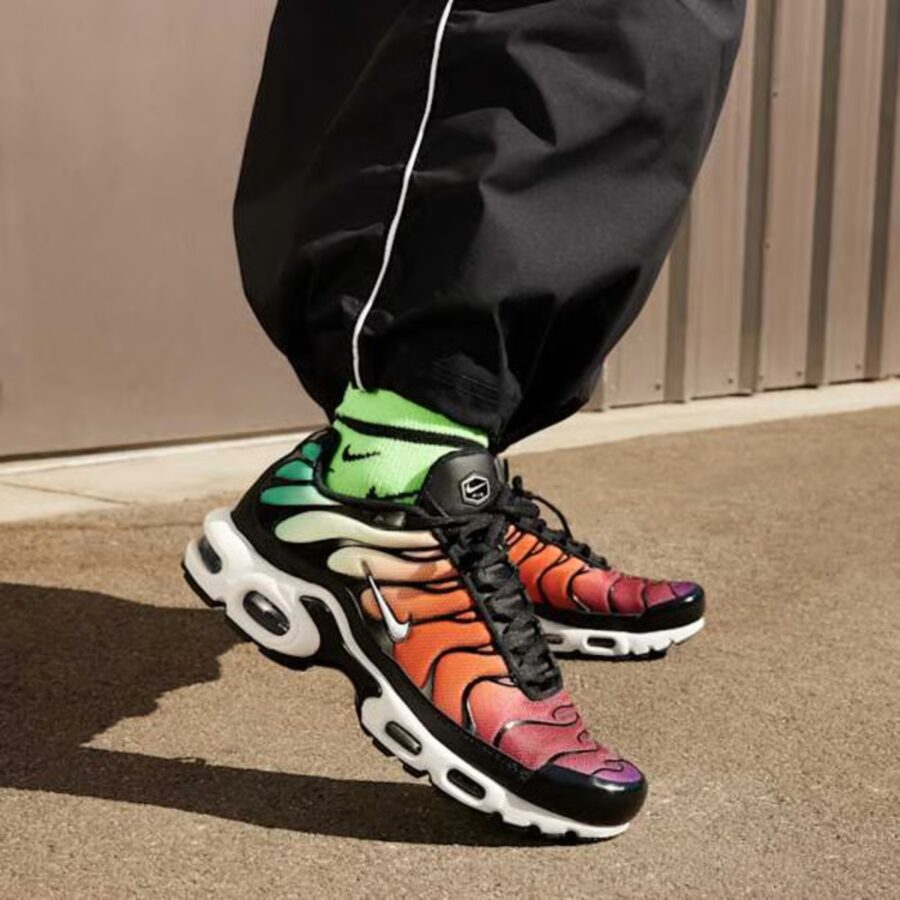 giày nike air max plus 'rainbow' dz3670-001