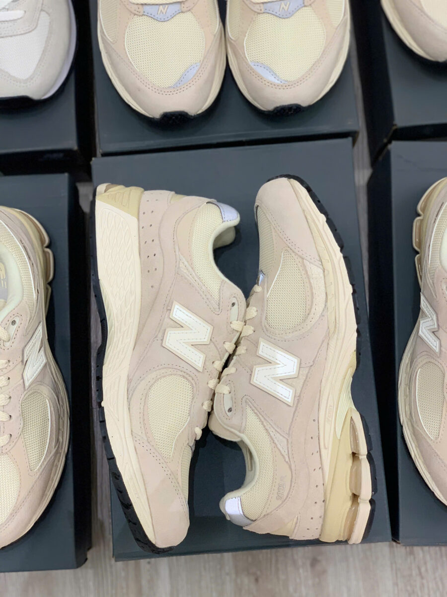giày new balance 2002r 'calm taupe' m2002rcc