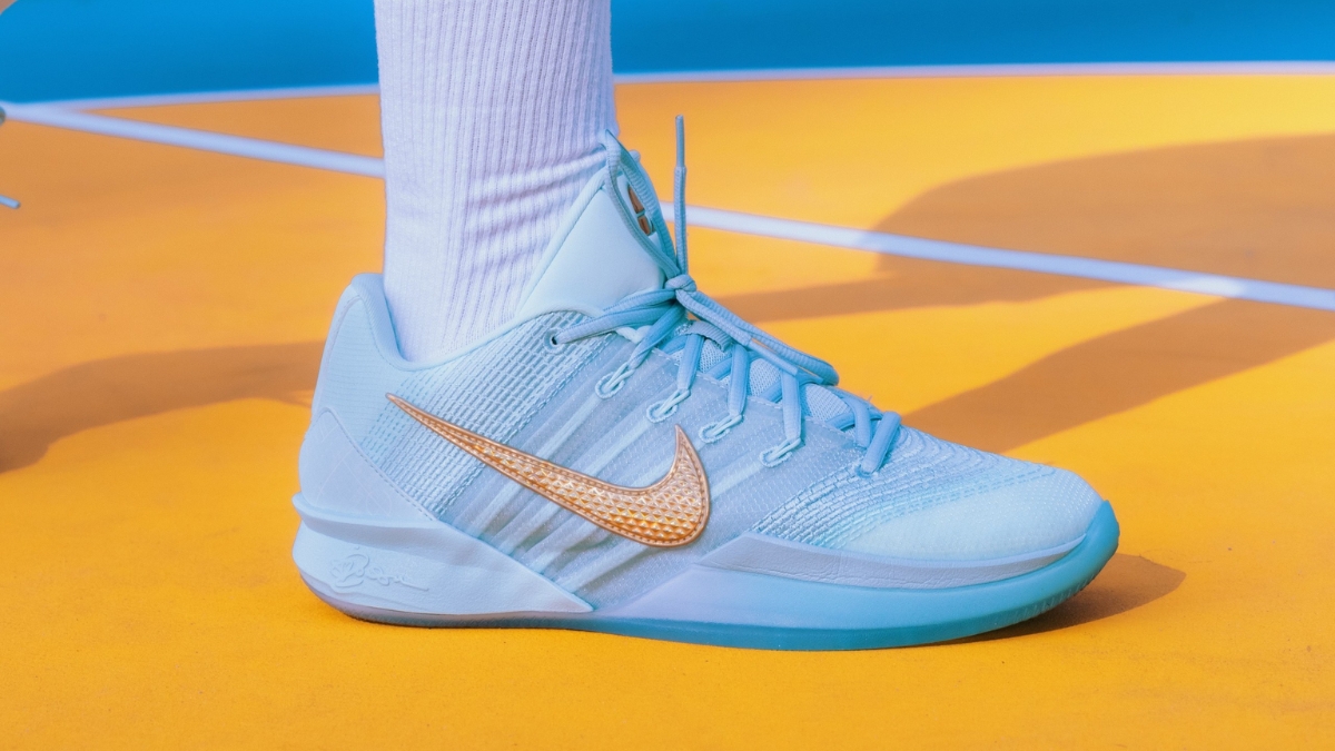 review nike sabrina 3: mẫu giày bóng rổ đáng tin cậy của nike