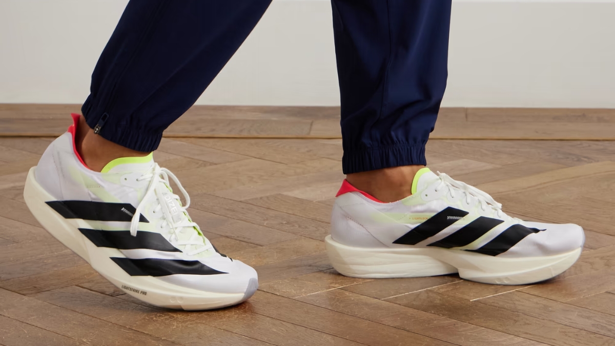 đánh giá chi tiết adidas adizero takumi sen 11