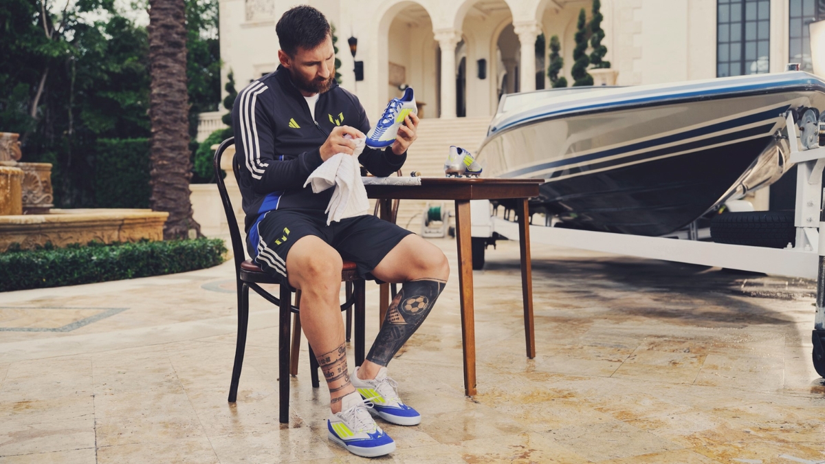 bộ sưu tập giày bóng đá của lionel messi 